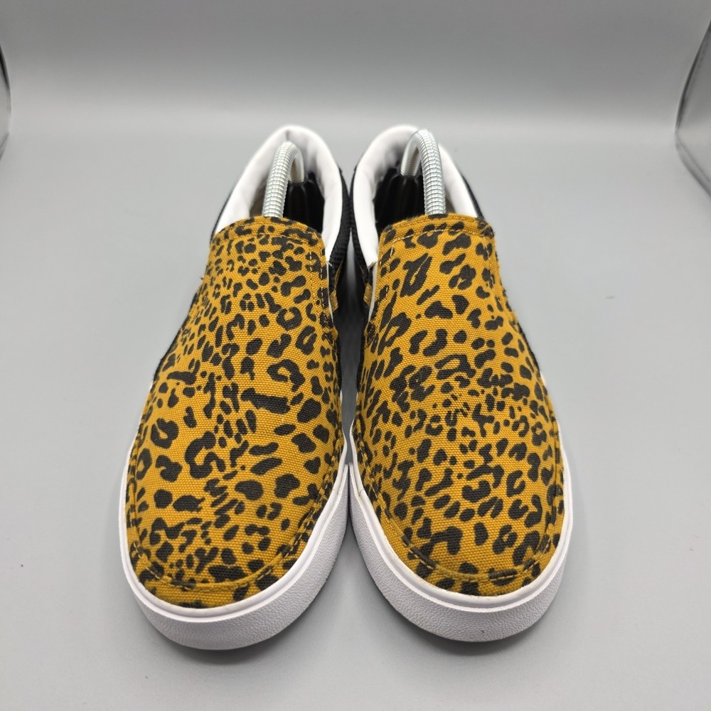 Nike Court Legacy Shoes Womens 6.5 Leopard Cheetah Canvas Slip On Sneakers - Picture 3 of 13